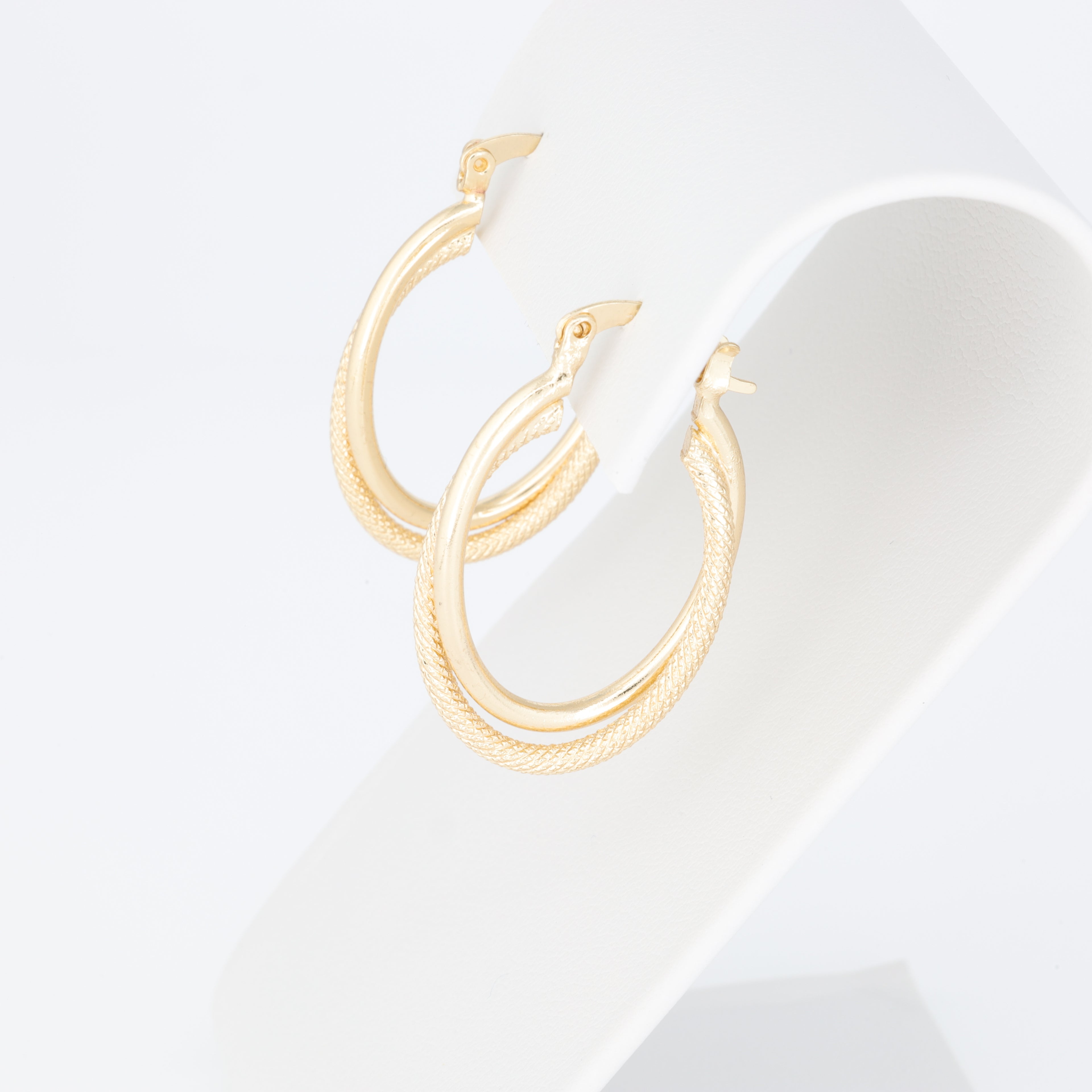 Oval Hoop Earring With Two Types Of Texture