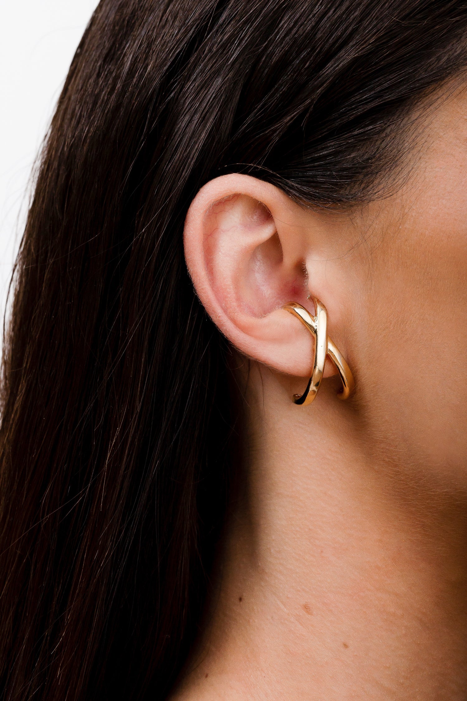 Modern X-shaped earring