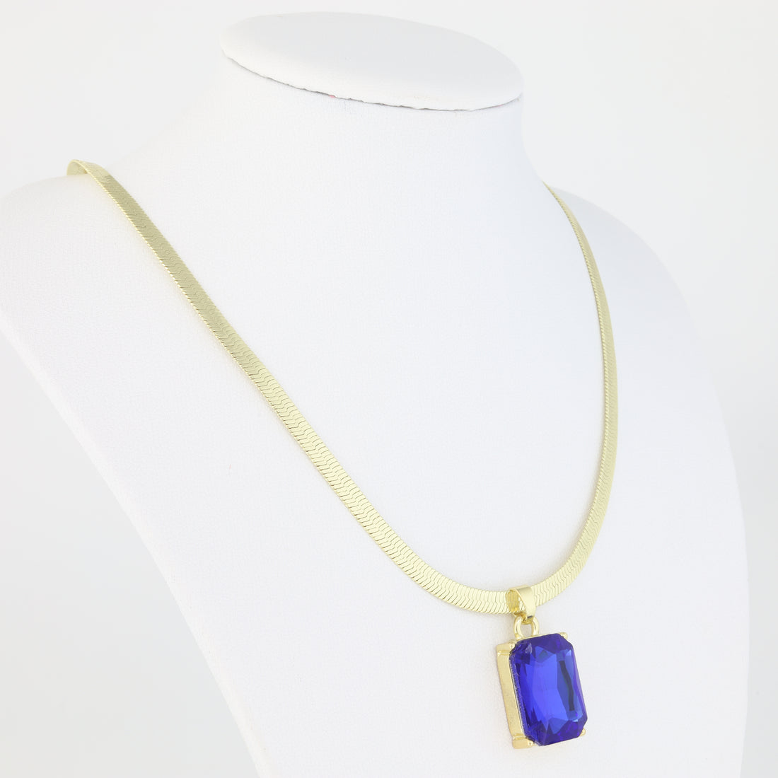 Necklace With Herringbone Link And Blue  Pendant